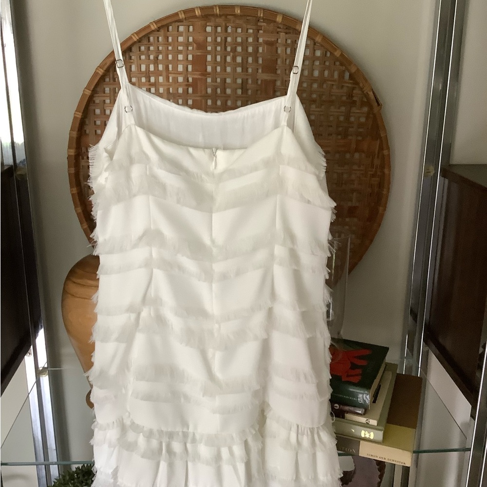 Princess Polly Ruffle  Dress - Picture 8 of 9